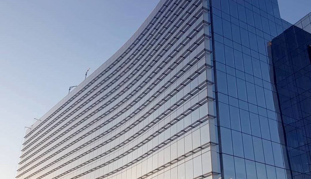The Necessity of Incorporating Architectural Glass in Construction Works